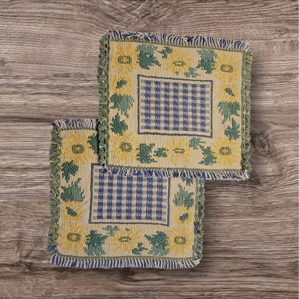 Vintage Pot Holders Multicolor Set Of 2 Cottagecore‎ Farmhouse Floral Daisies